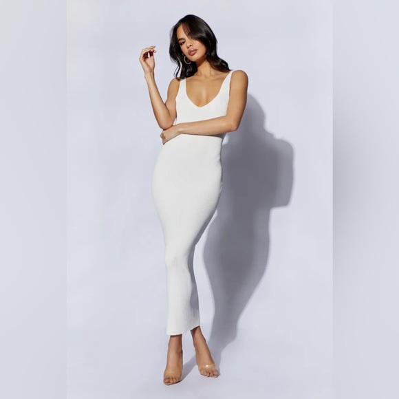 Meshki Dresses & Skirts - Meshki Jodie V Neck Midi Dress in Nude